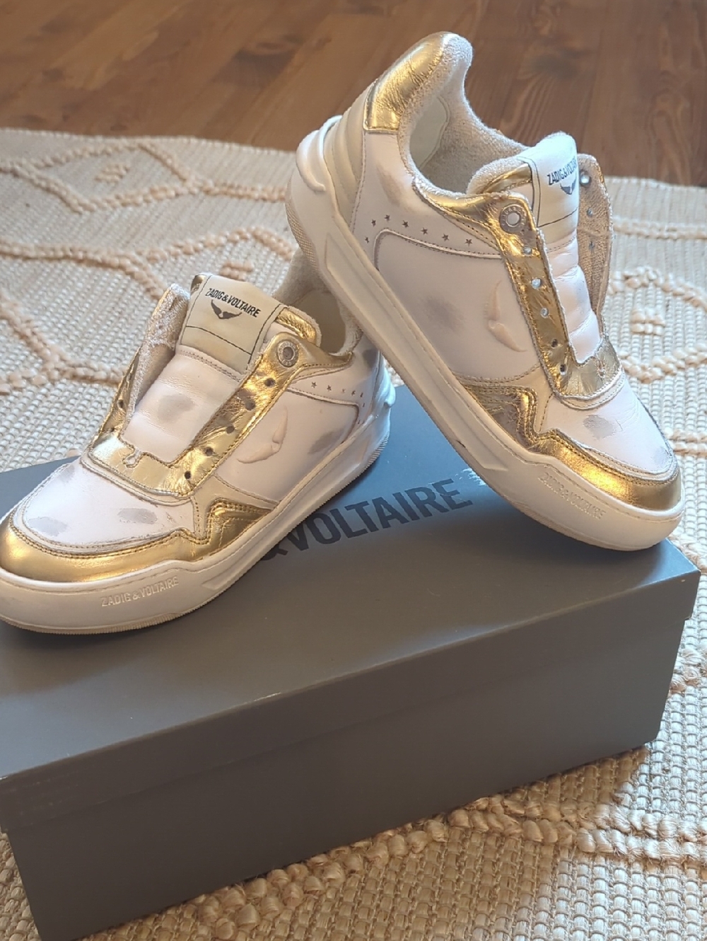 NWB Zadig & Voltaire Wings Low Sneakers White Gold Leather Size 7 (37)